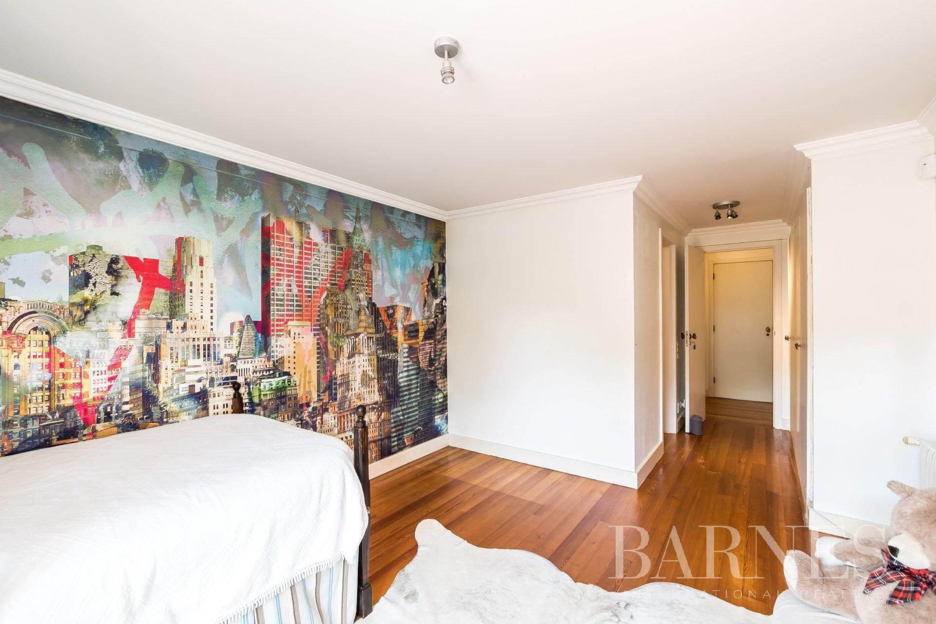 Къща в Cascais, Distrito de Lisboa, Португалия за продажба от BARNES