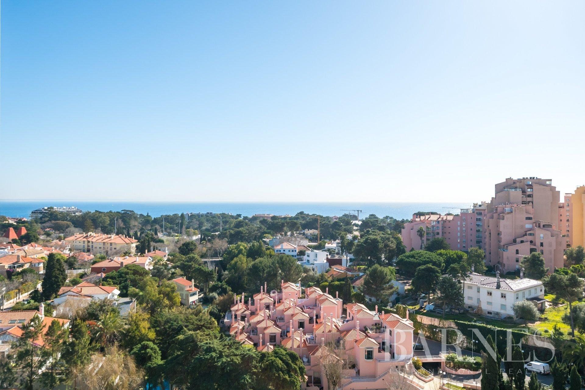 Тристаен апартамент в Cascais, Cascais, Португалия под наем от BARNES